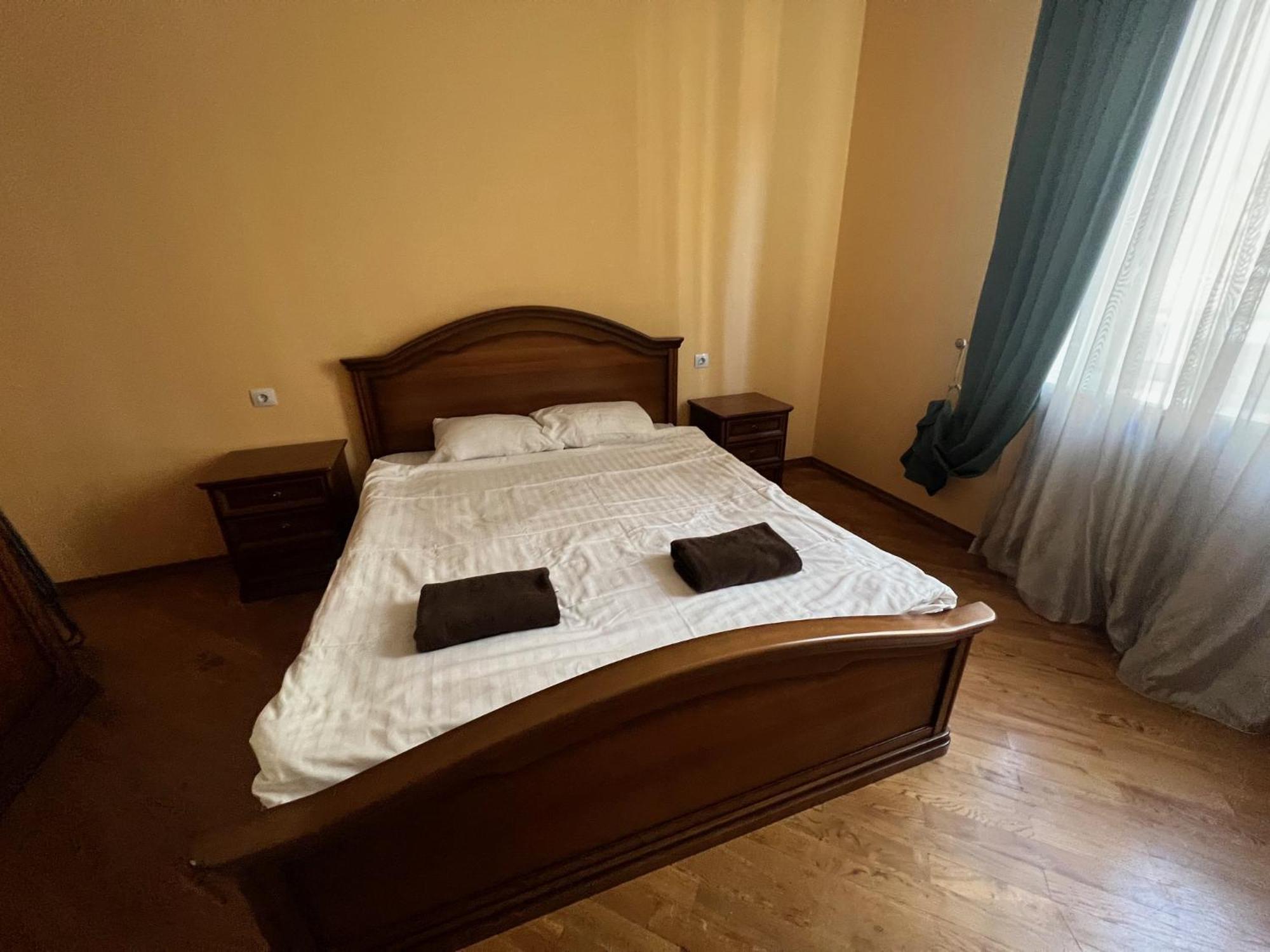 Central House Lviv Eksteriør bilde